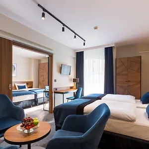 Ascot Premium 4*, Kraków Polska